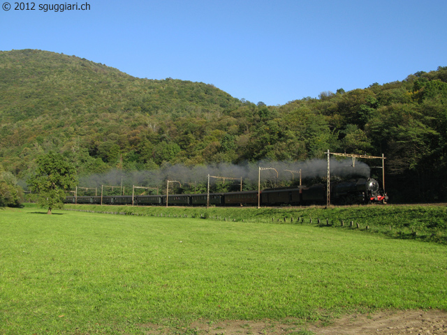 141R 568 (Swiss Classic Train)